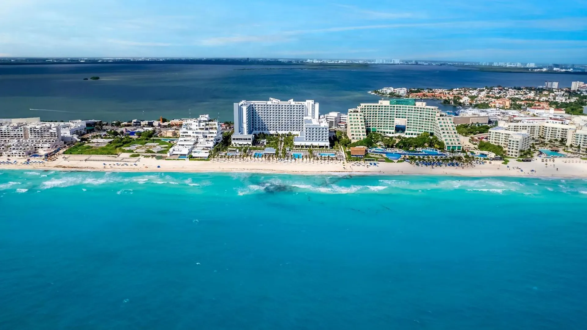 ***** Resort Riu Palace Kukulkan (Adults Only) Cancun Mexico